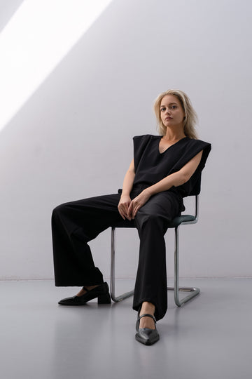 DRAPE TOP BLACK