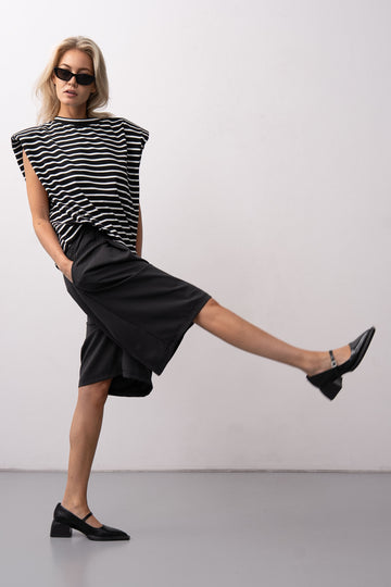 SHOULDER T STRIPES