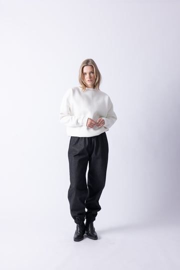 BASIC SWEATER WHITE