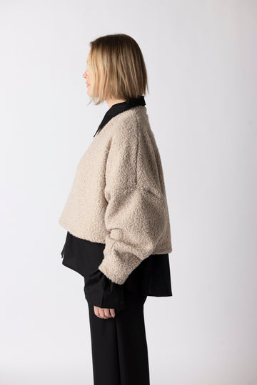 CROPPED BOUCLE CREME