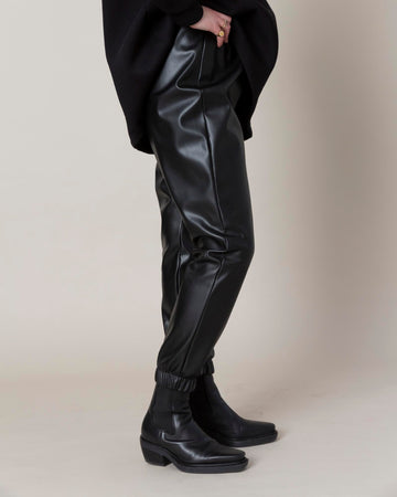 LEATHER PANTS - CAPSULE COLLECTION