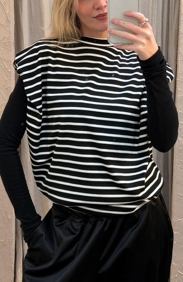 SHOULDER T STRIPES
