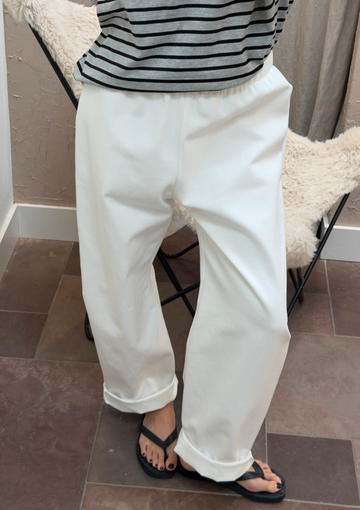 BARREL JEANS