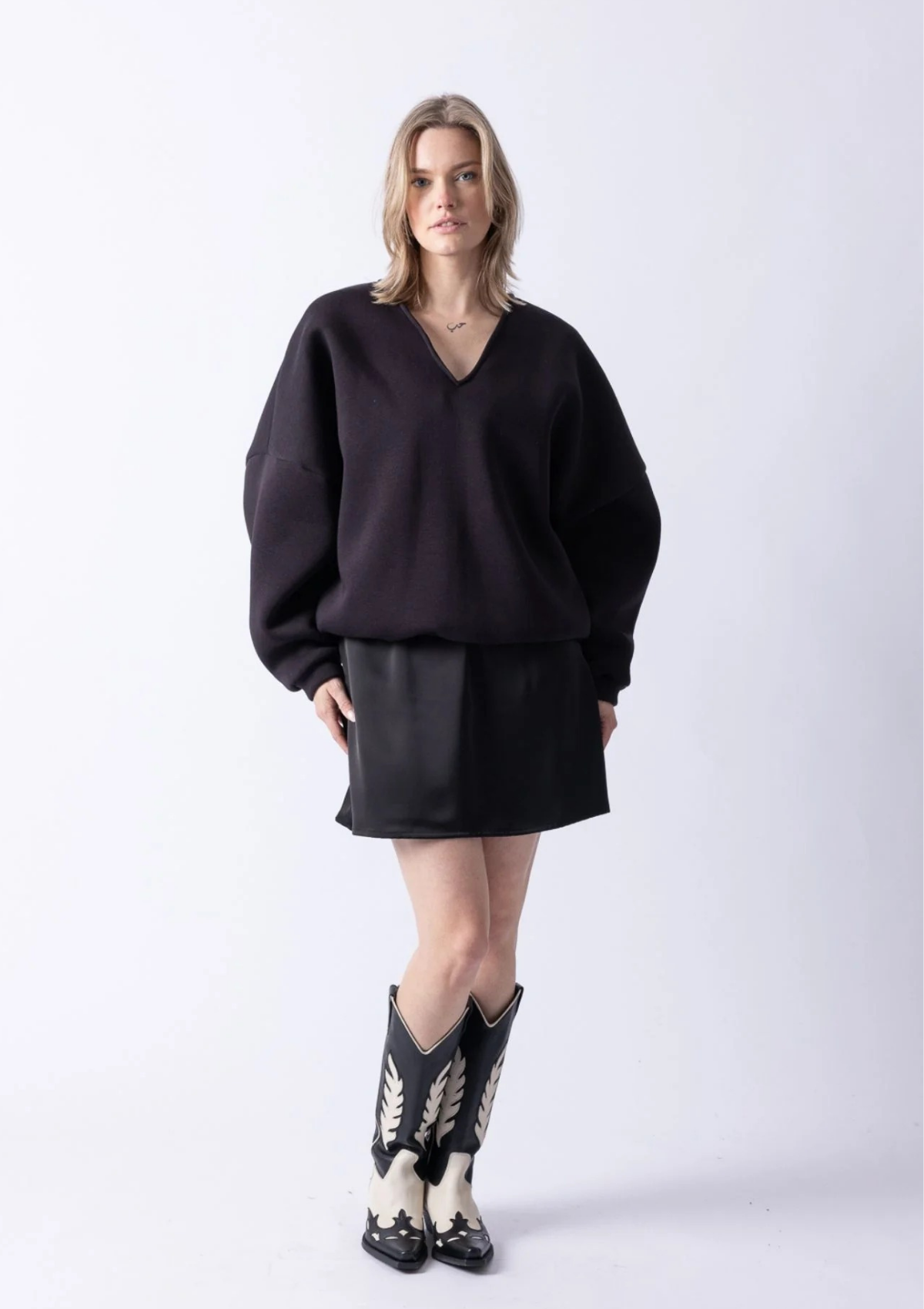 BOMBER SWEATER VNECK