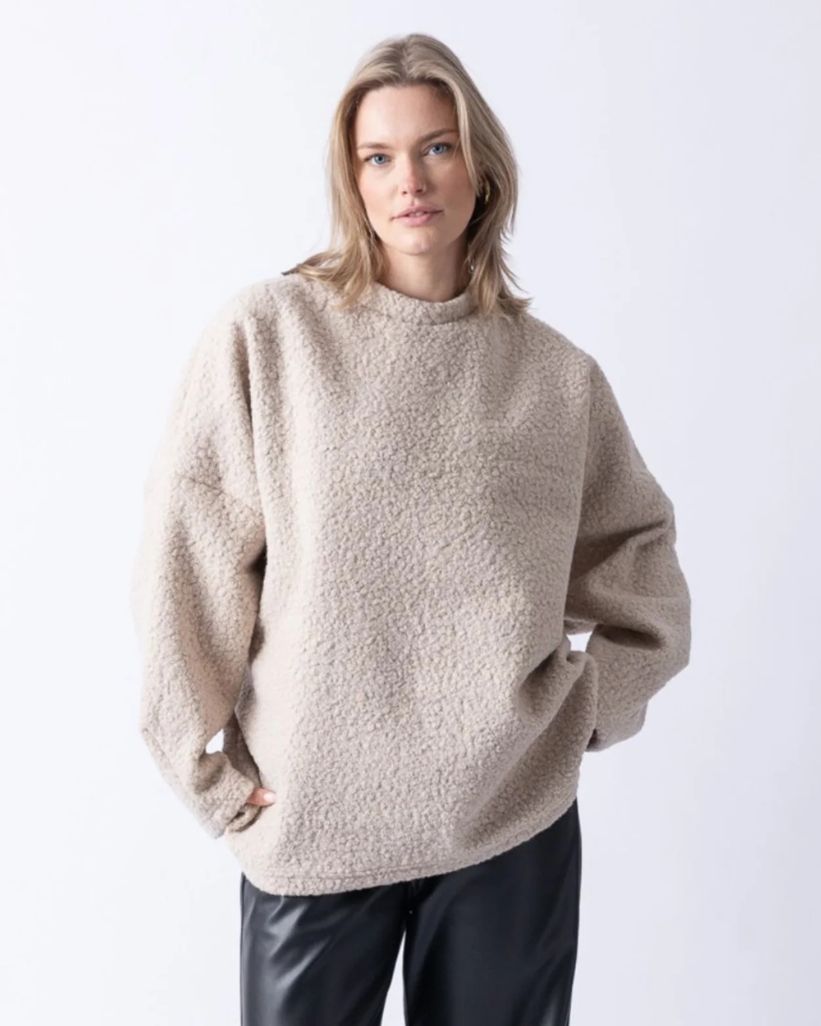 BOUCLÉ SWEATER LONG