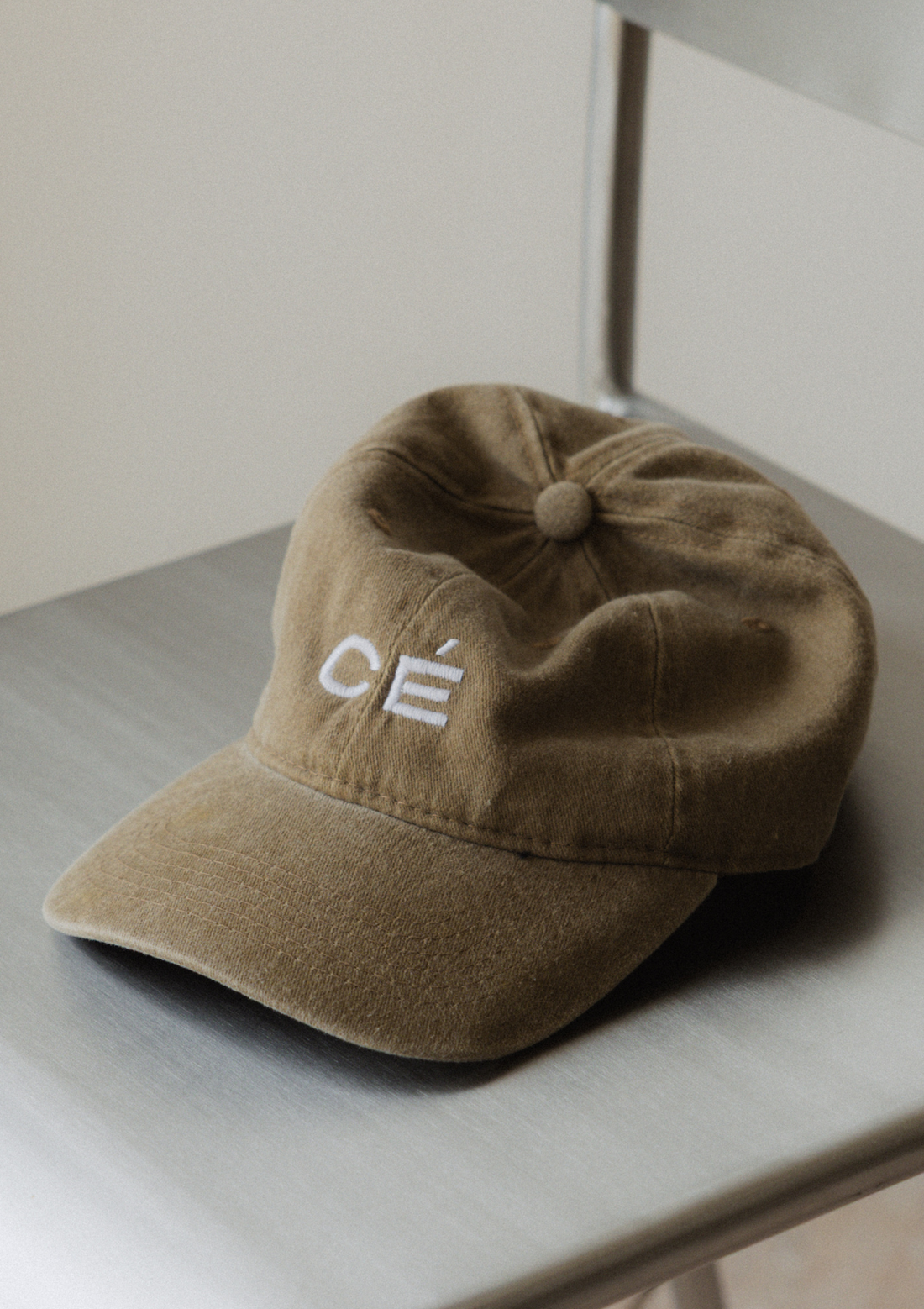 CÉ CAP