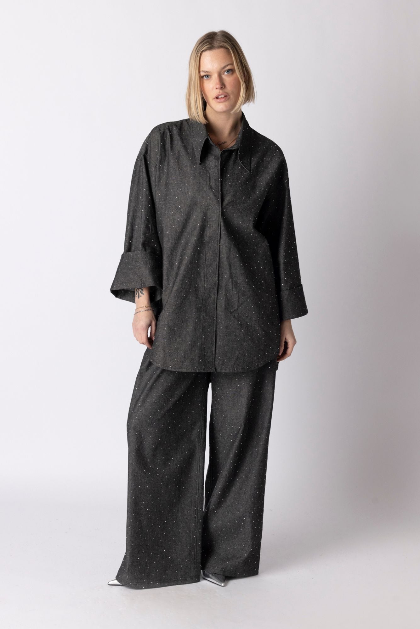 DENIM GLITTER PANTS GREY