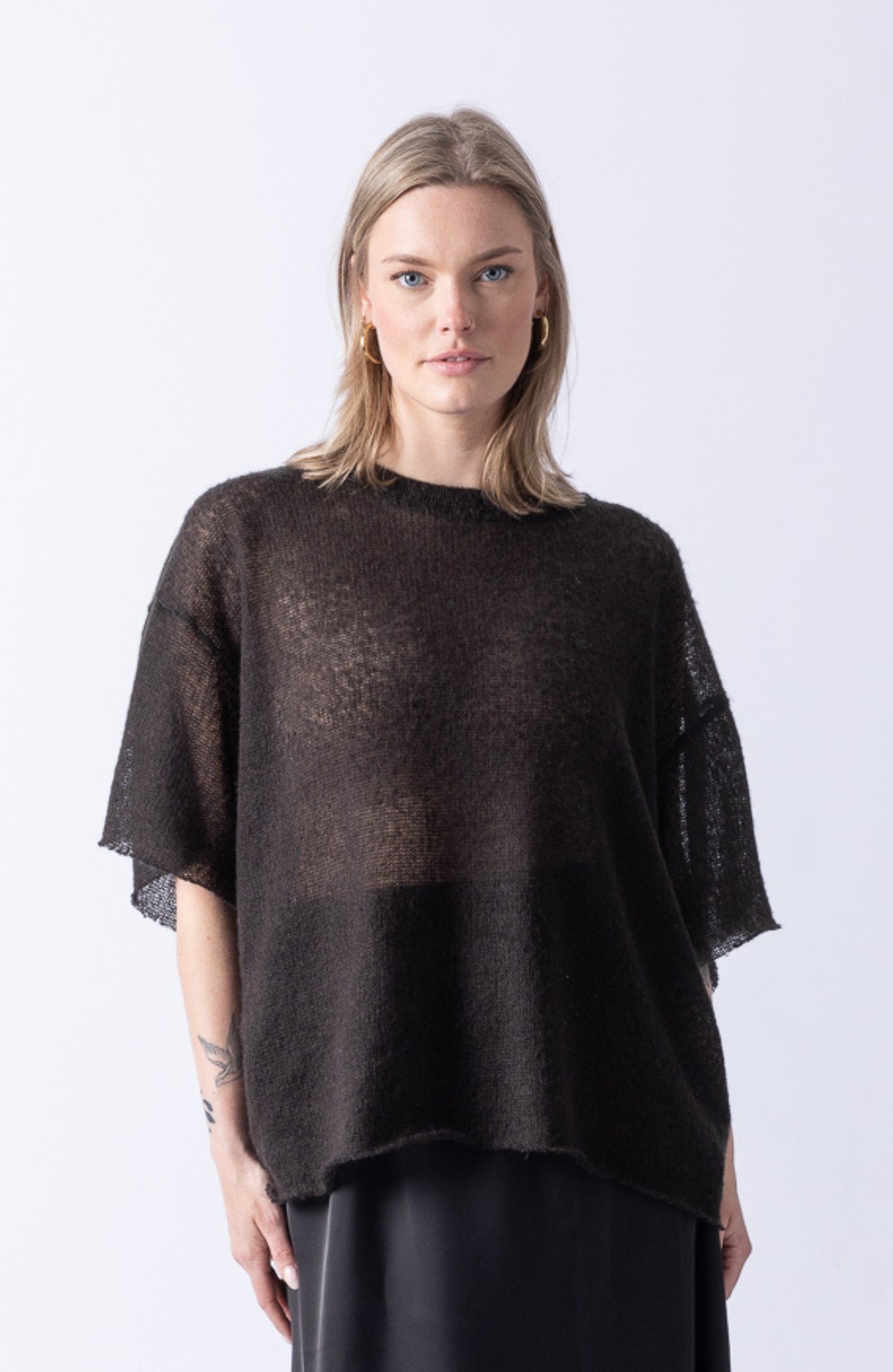 MESH T BLACK