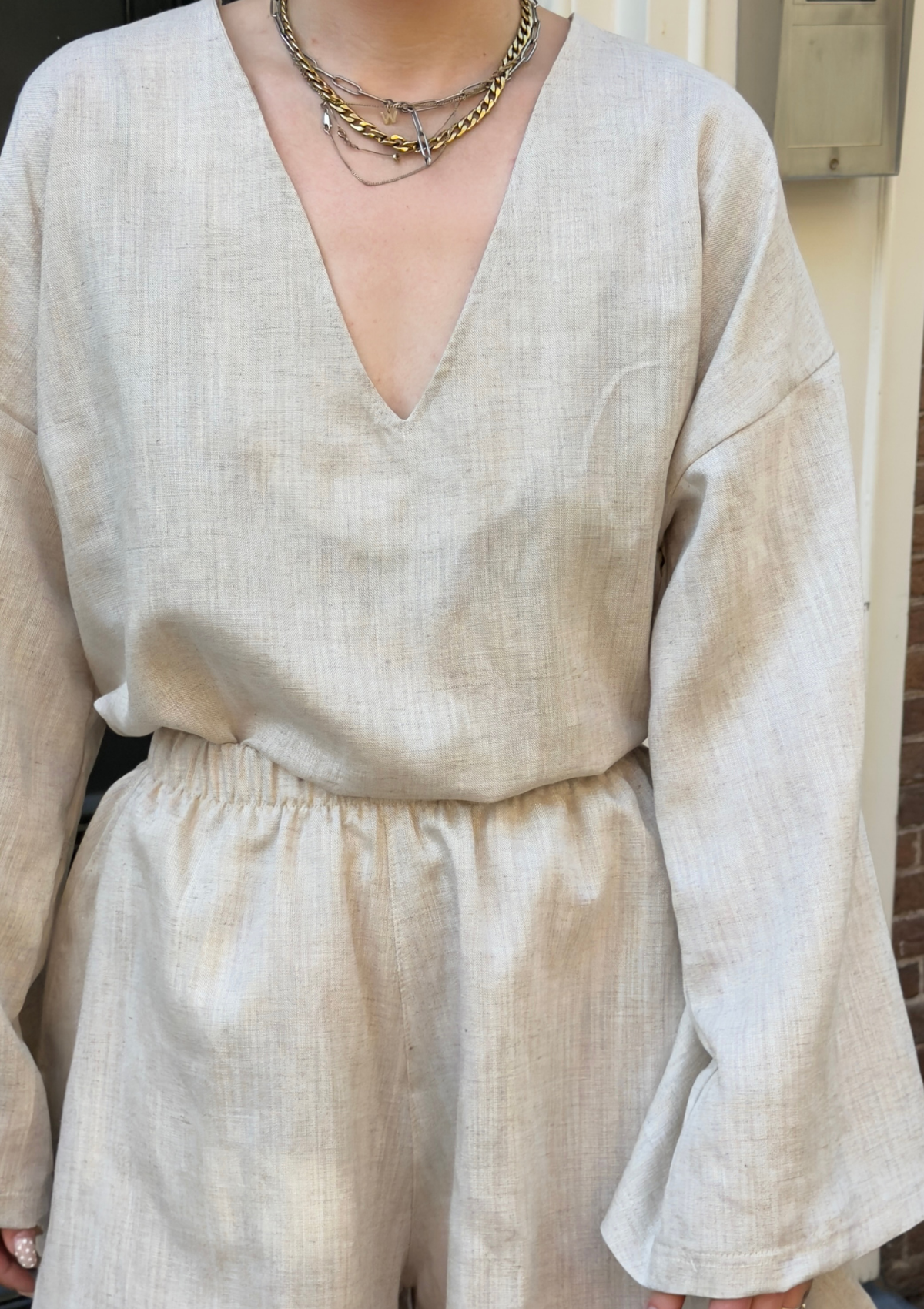 LINEN V TOP