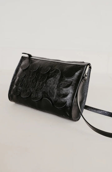 MIEKE DIERCKX | SCALES - BASALT