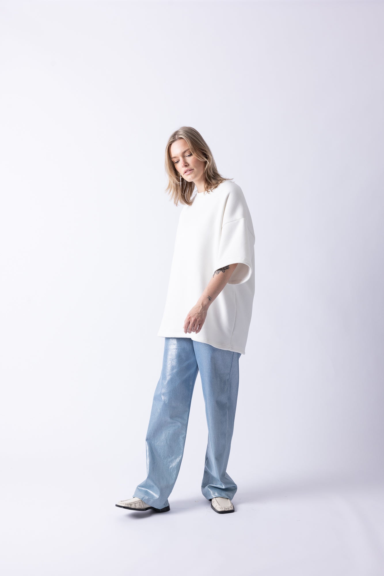 BIG T SWEAT SHIRT WHITE