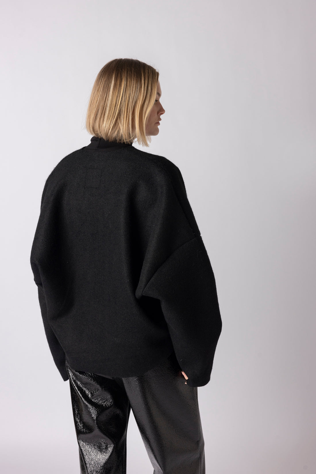BOMBER VEST BLACK