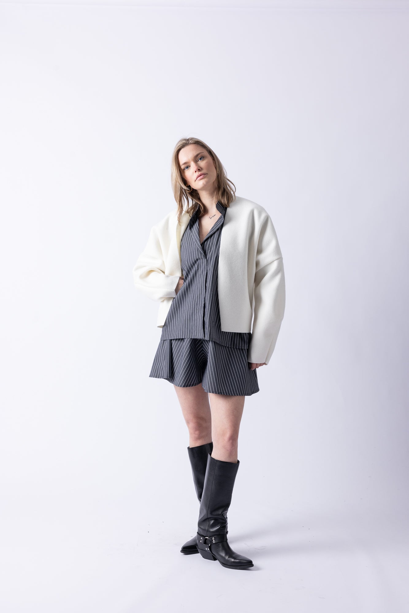 BOMBER VEST WHITE