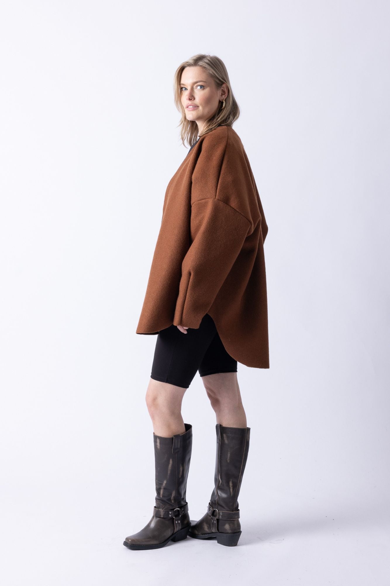 BOMBER VEST LONG BROWN