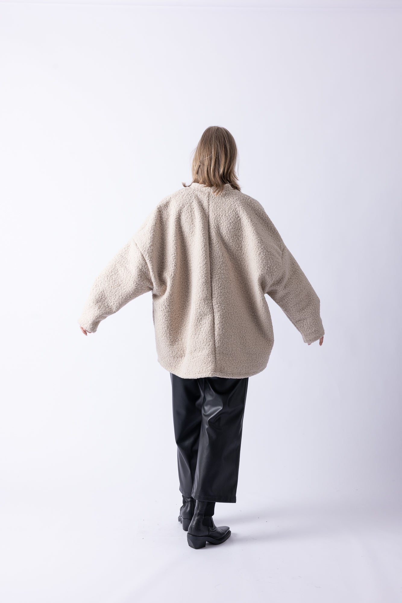 BOUCLE SWEATER CREME
