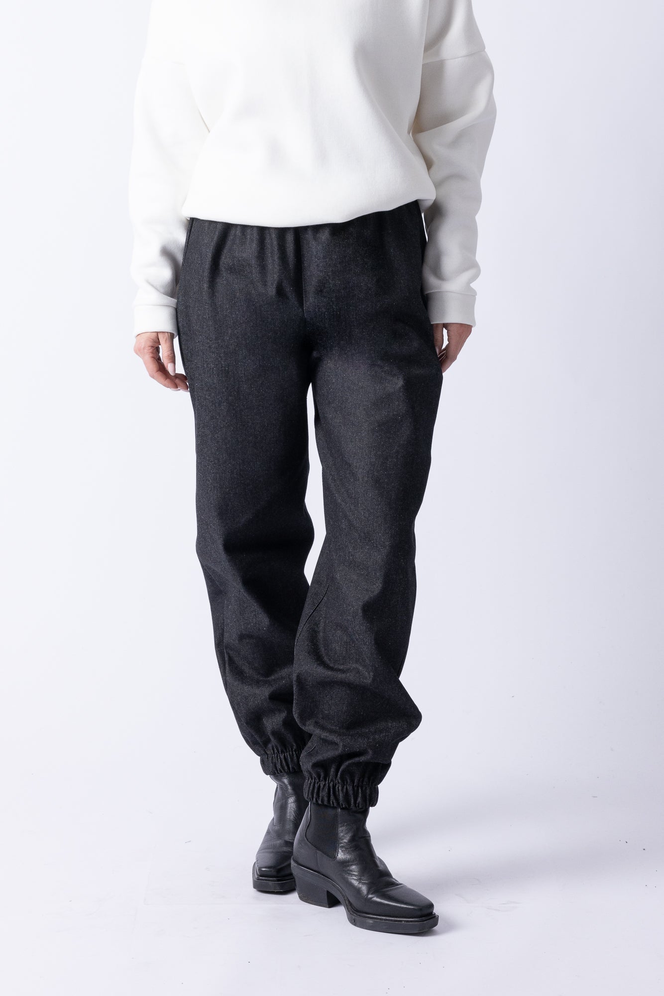 DENIM JOGGER GREY