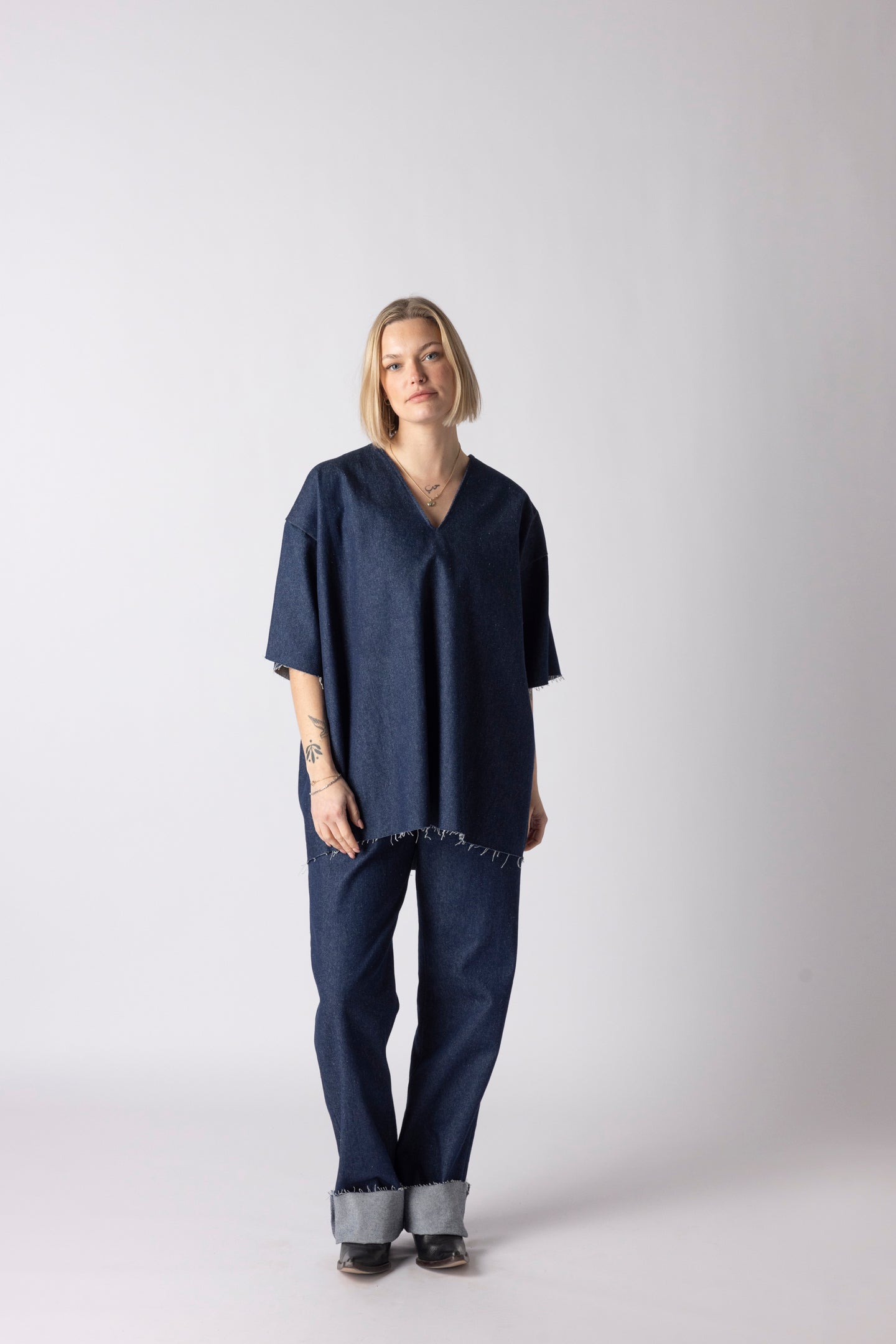 DENIM T DARK BLUE