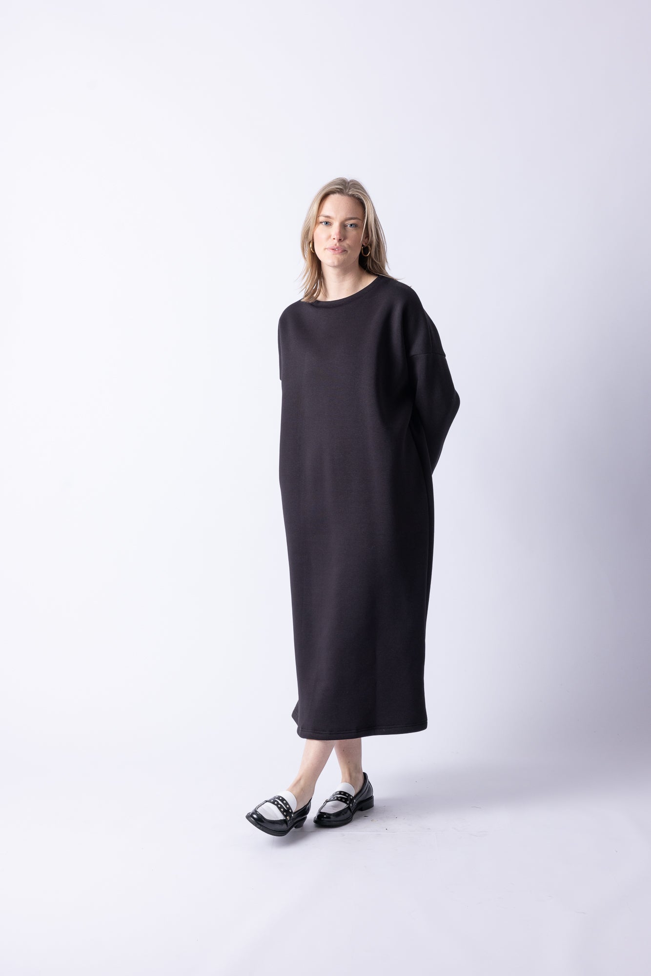 MAXI SWEAT BLACK